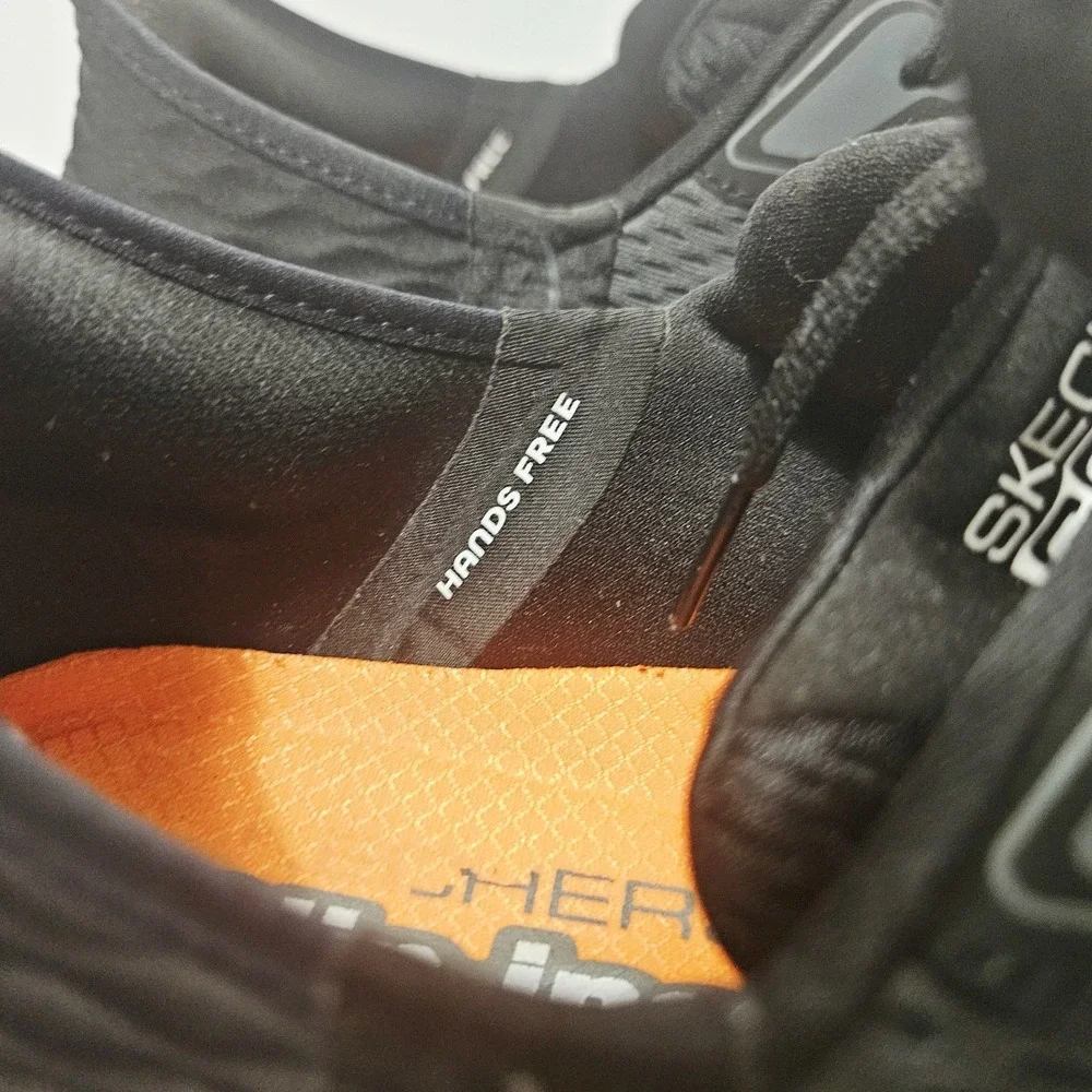 Skechers men hands